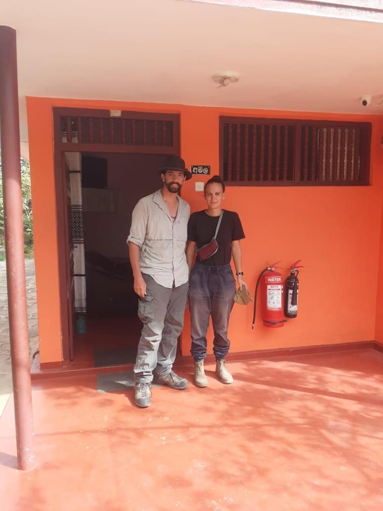 Amila Guest Hotel Trincomalee Room photo